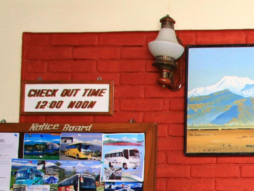 Fairmount Hotel Pokhara Bagian luar foto
