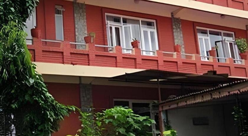 Fairmount Hotel Pokhara Bagian luar foto