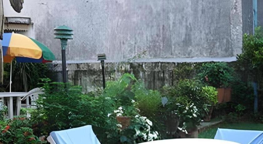 Fairmount Hotel Pokhara Bagian luar foto